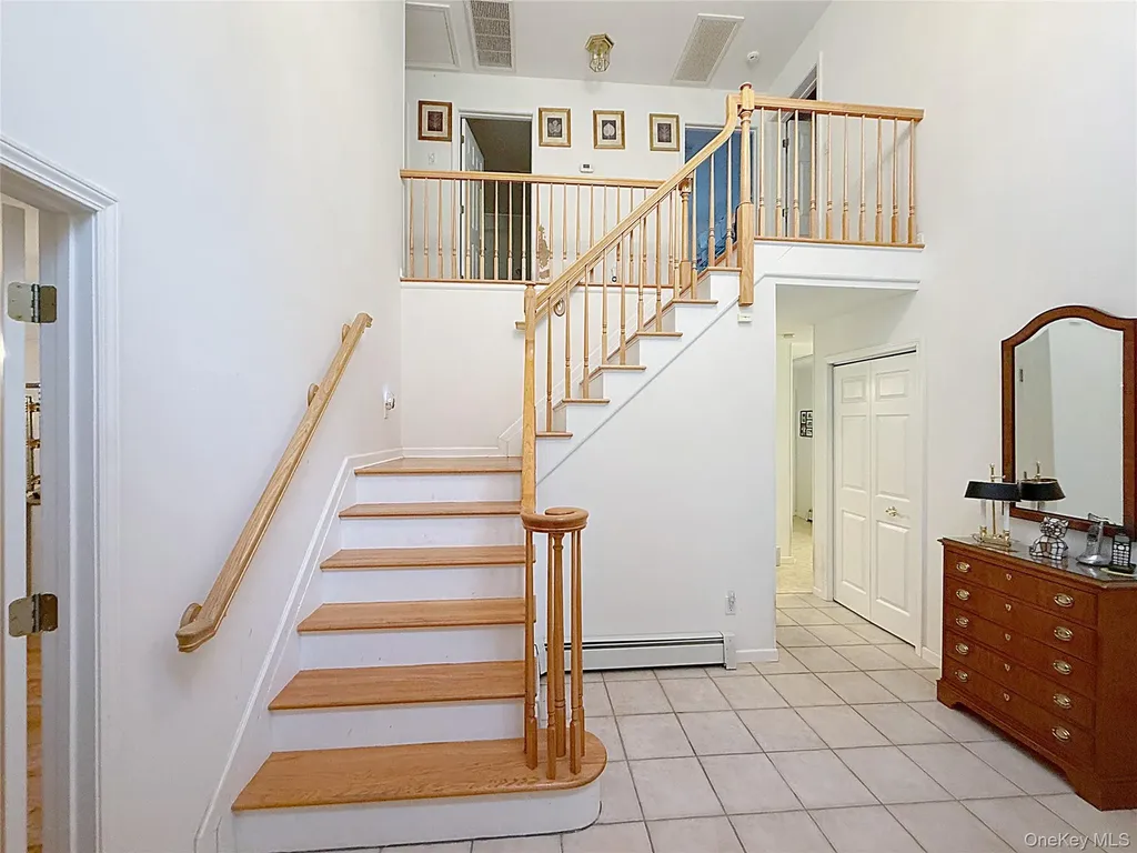 34 Feiertag Road Middletown NY 10941