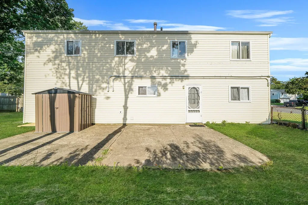 12 Circle Drive E East Patchogue NY 11772