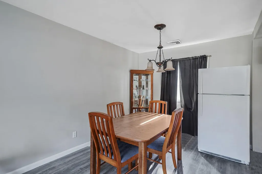 12 Circle Drive E East Patchogue NY 11772