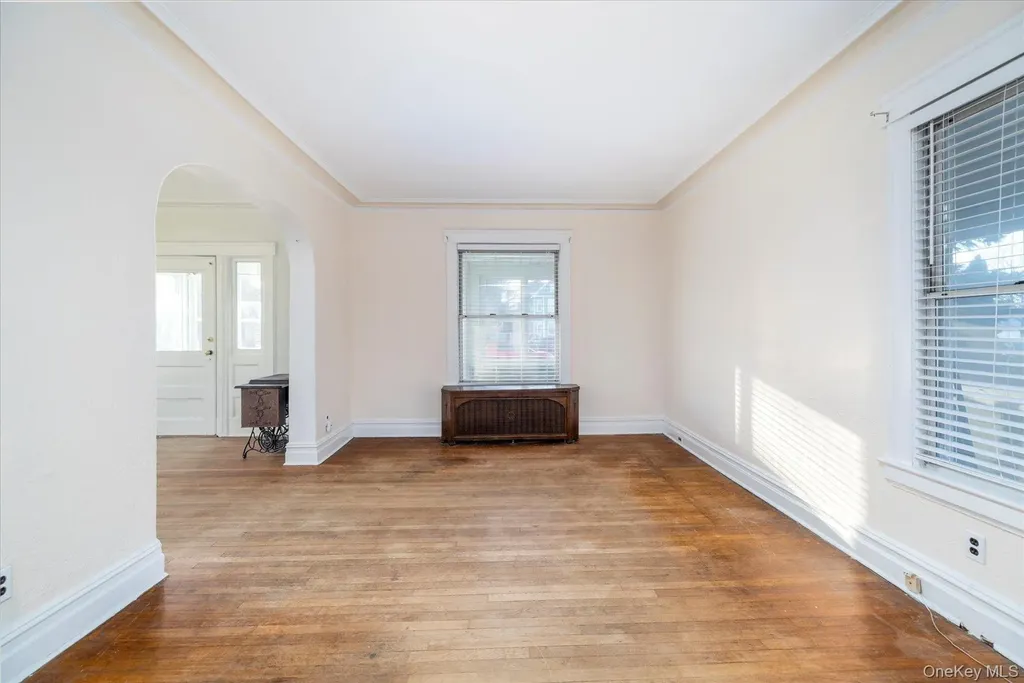 2483 Central Avenue Baldwin NY 11510