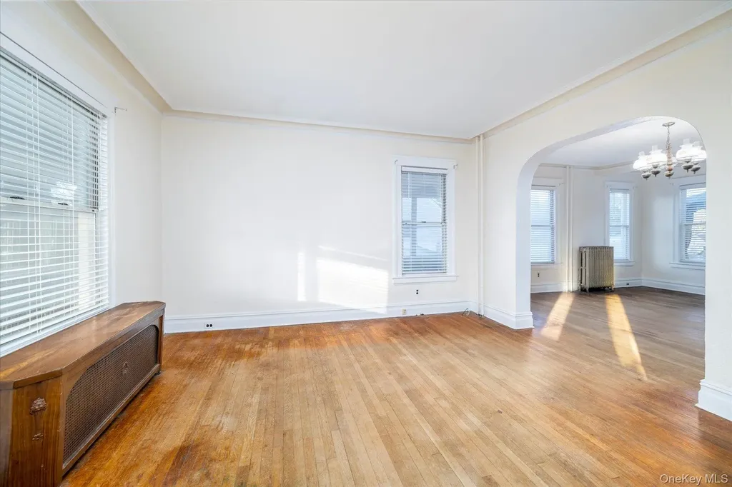 2483 Central Avenue Baldwin NY 11510