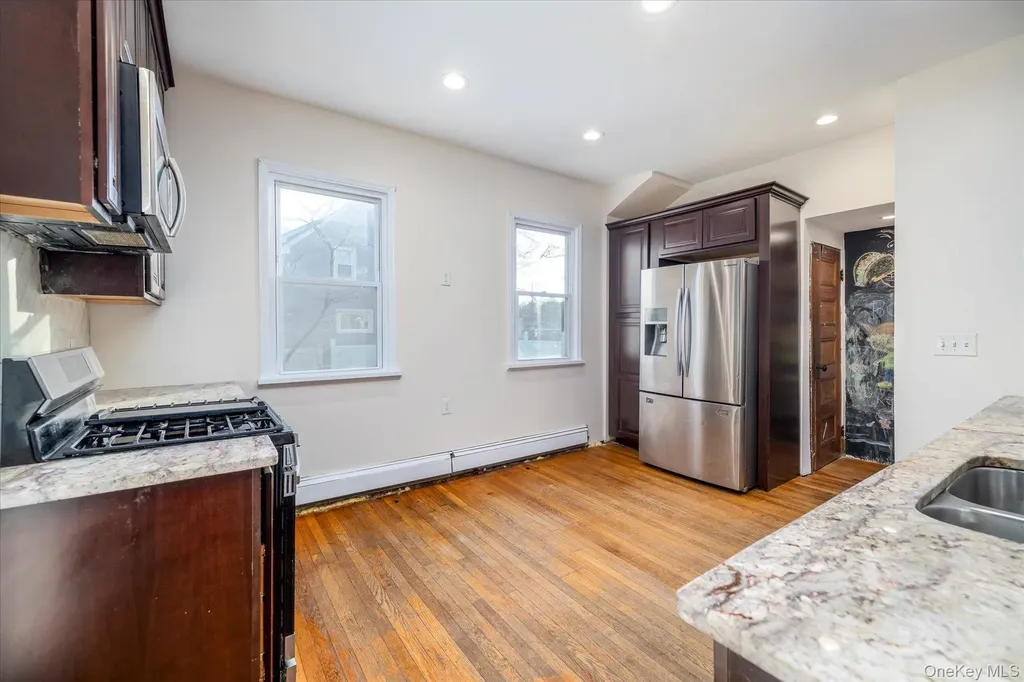 2483 Central Avenue Baldwin NY 11510