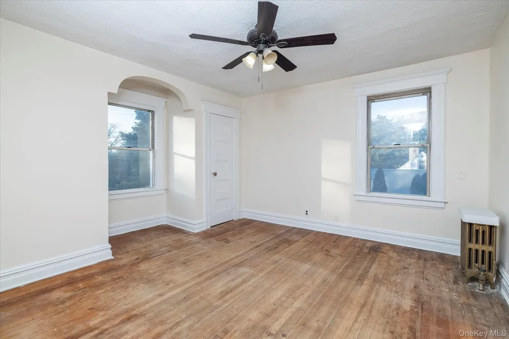 2483 Central Avenue Baldwin NY 11510