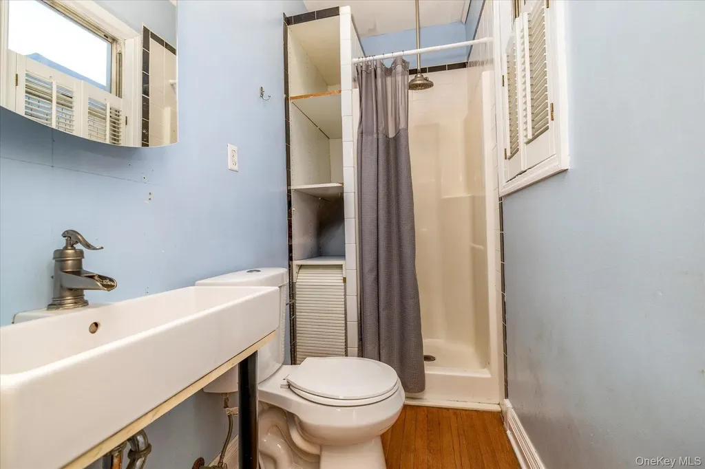 2483 Central Avenue Baldwin NY 11510
