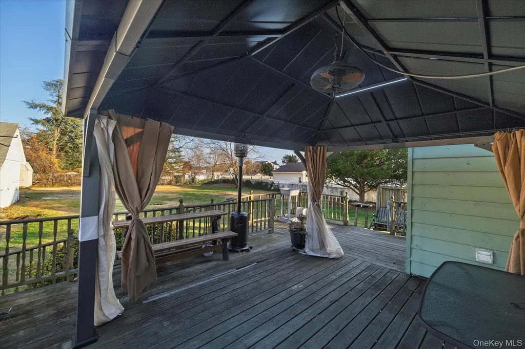 2483 Central Avenue Baldwin NY 11510