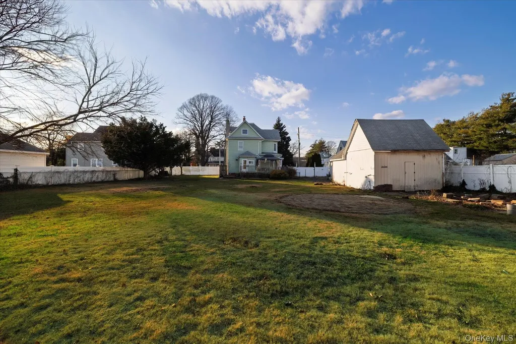 2483 Central Avenue Baldwin NY 11510