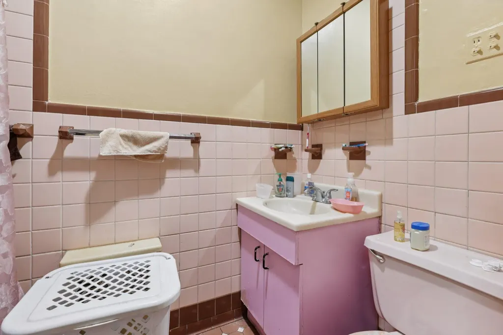 14 E 31st Street Brooklyn NY 11226