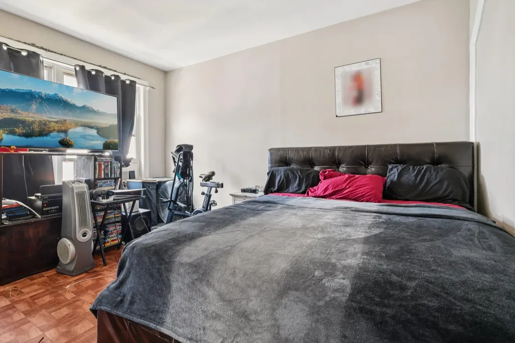 14 E 31st Street Brooklyn NY 11226