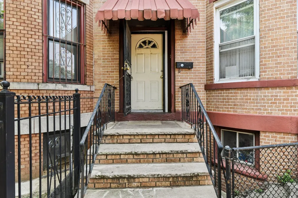 14 E 31st Street Brooklyn NY 11226
