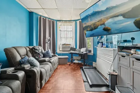 14 E 31st Street Brooklyn NY 11226