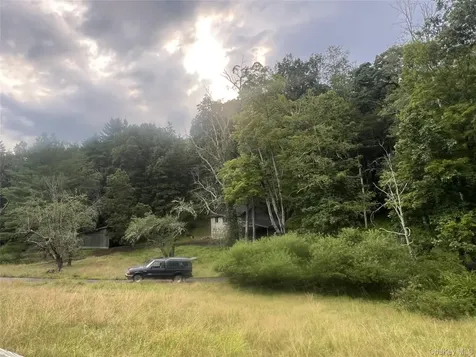 259 Lackawaxen Road Narrowsburg NY 12764