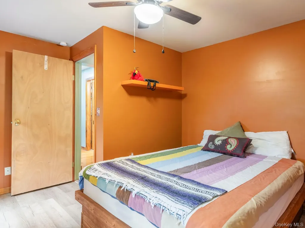 174 North Drive Saugerties NY 12477