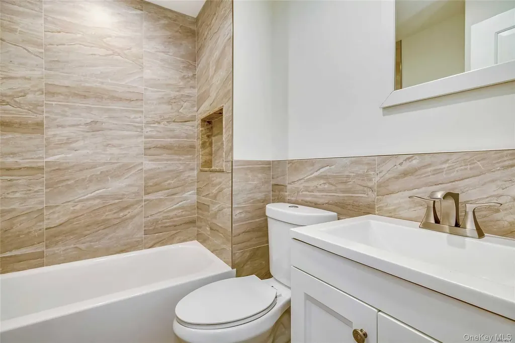 51 Ocean Avenue Hampton Bays NY 11946