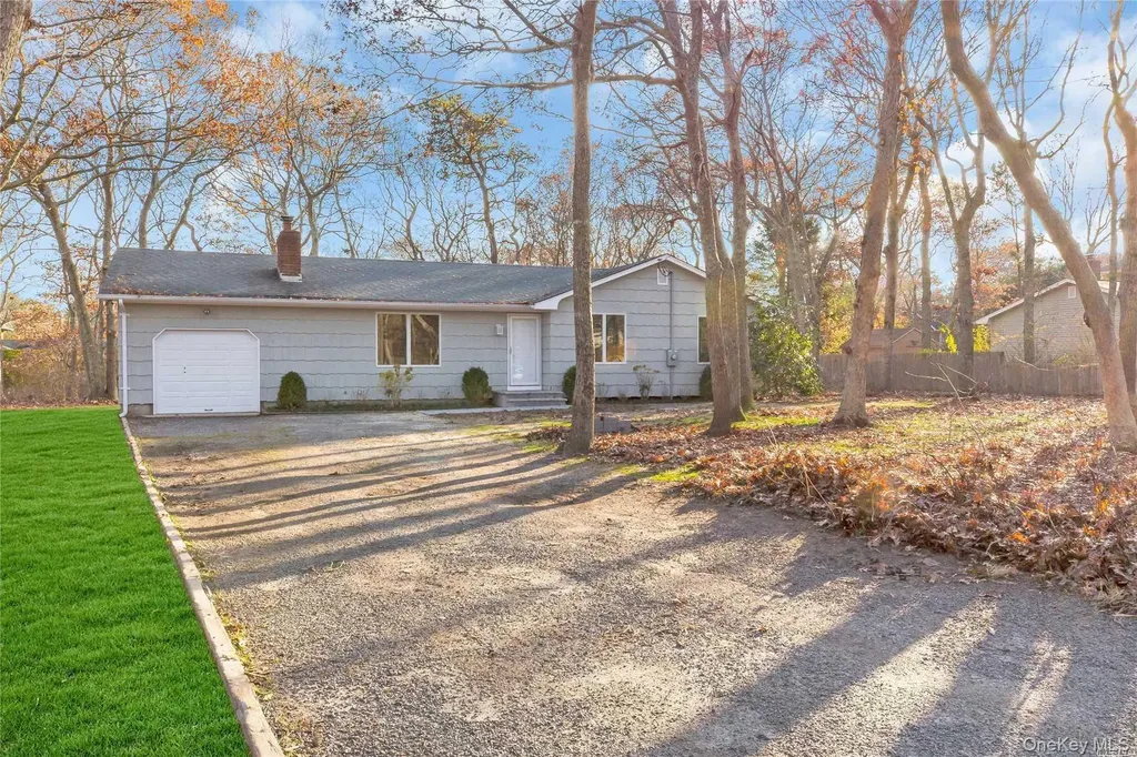 51 Ocean Avenue Hampton Bays NY 11946