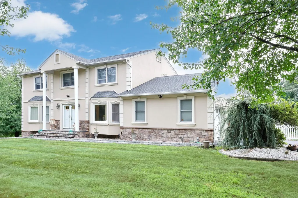 27 Ossman Drive Pomona NY 10970