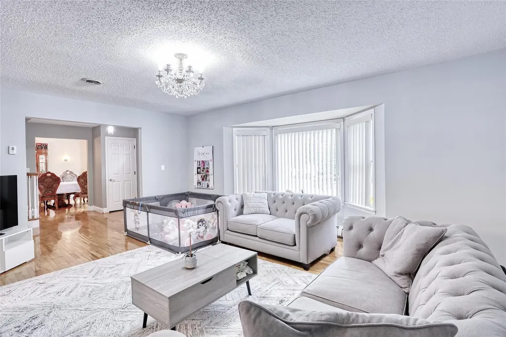 27 Ossman Drive Pomona NY 10970