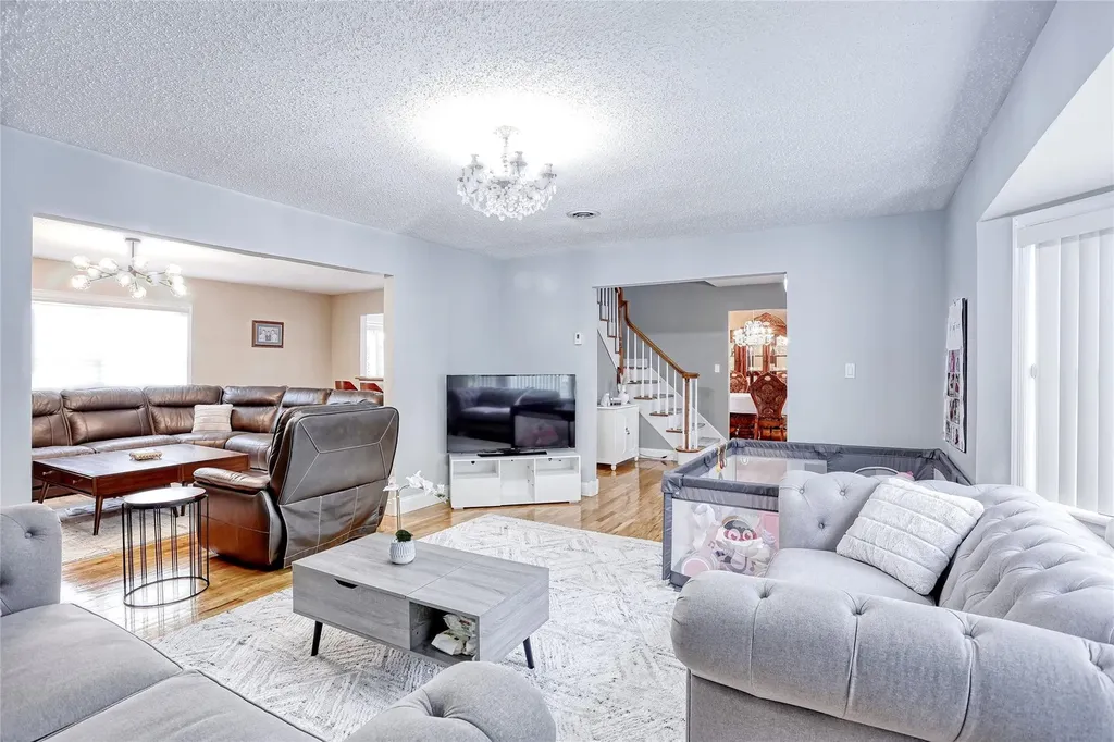 27 Ossman Drive Pomona NY 10970