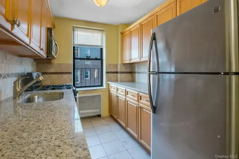 95 Sedgwick Avenue Yonkers NY 10705