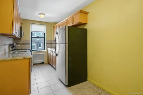 95 Sedgwick Avenue Yonkers NY 10705