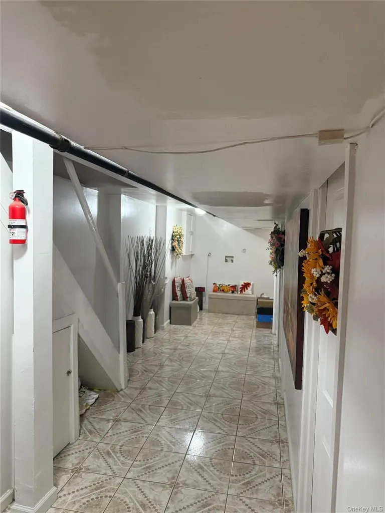 7820 73rd Place Glendale NY 11385
