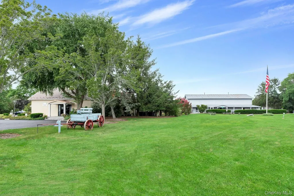 44075 Route 25 Peconic NY 11971