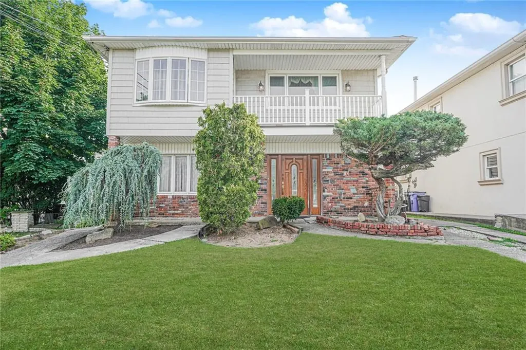 47 Carpenter Avenue Staten Island NY 10314