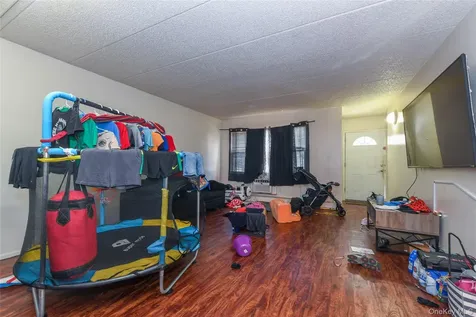 10741 Sutphin Boulevard Jamaica South NY 11435