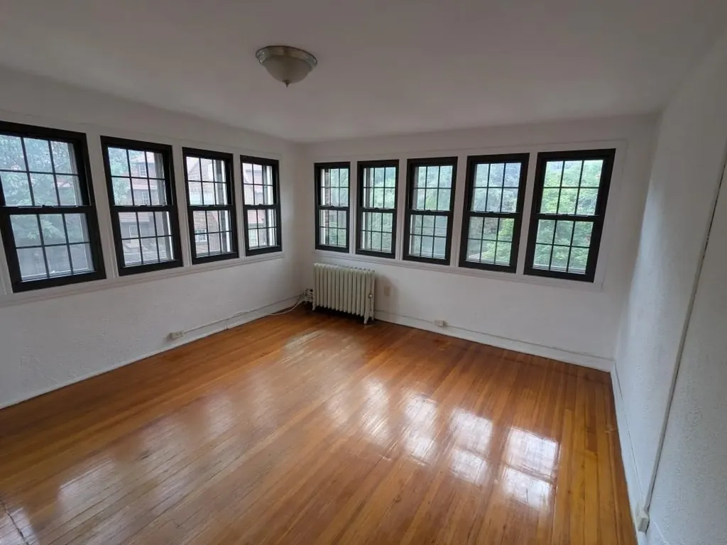 61 Burns Street Forest Hills NY 11375