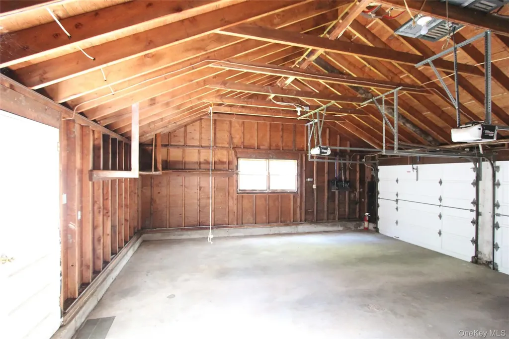 54 Aspen Lane Stony Brook NY 11790