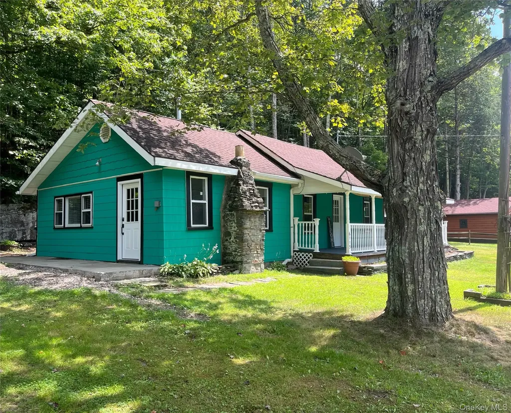 6115 State Route 52 Cochecton NY 12726