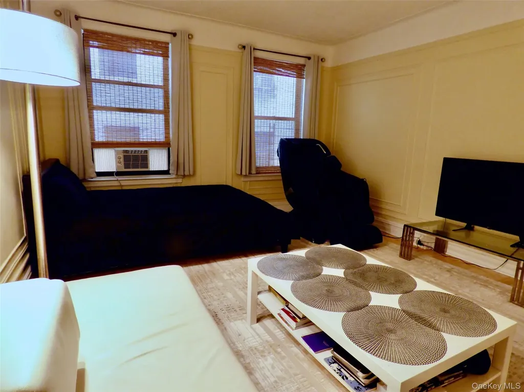 941 Jerome Avenue Bronx NY 10452
