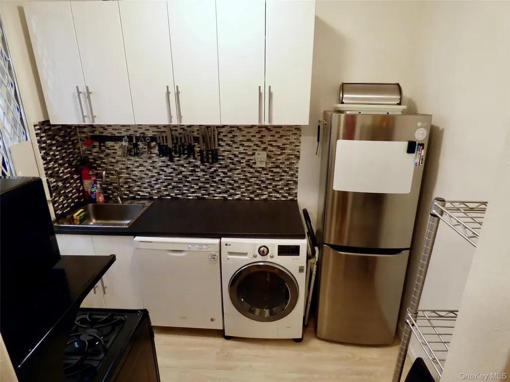 941 Jerome Avenue Bronx NY 10452