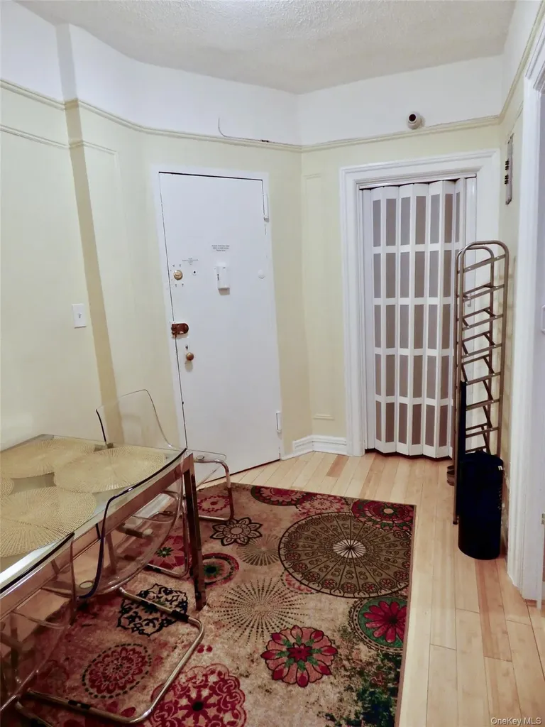 941 Jerome Avenue Bronx NY 10452