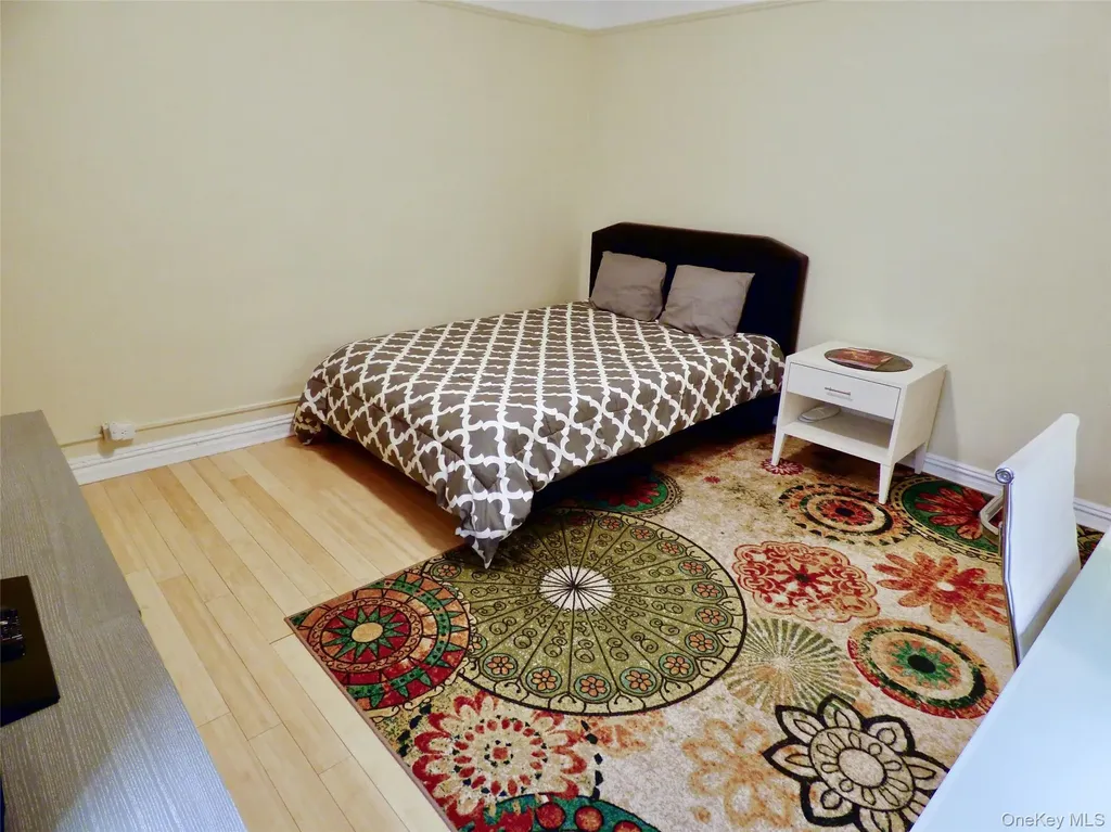 941 Jerome Avenue Bronx NY 10452