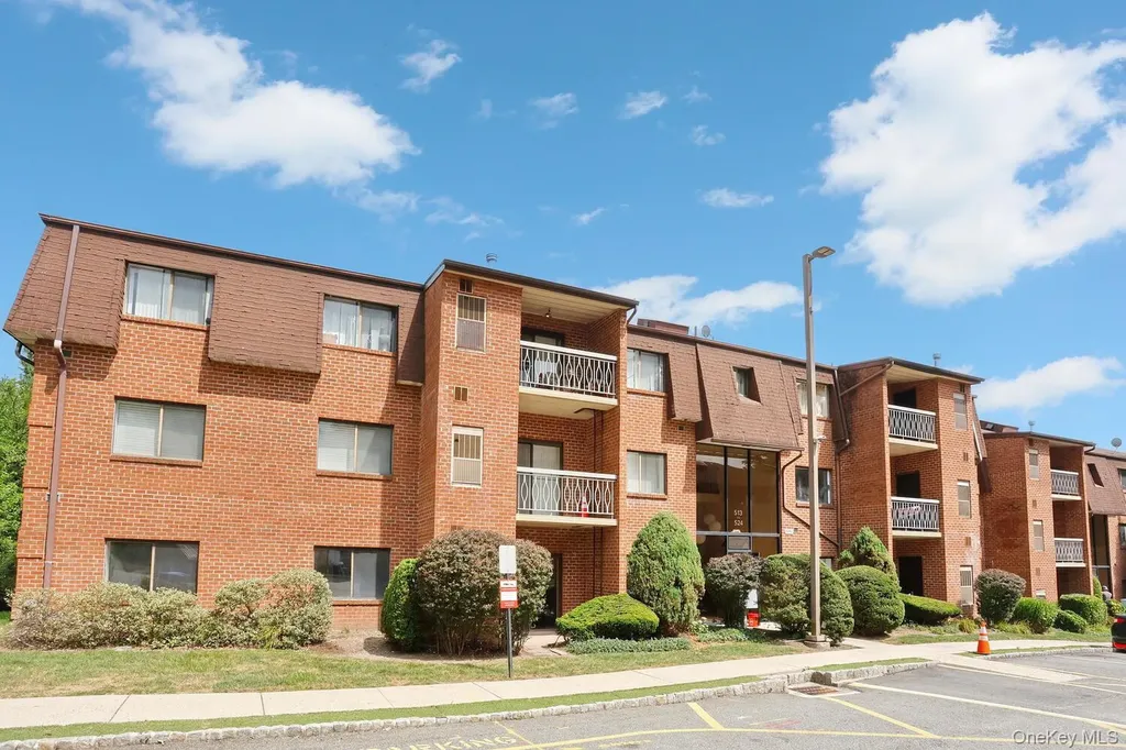 518 Kennedy Drive Spring Valley NY 10977