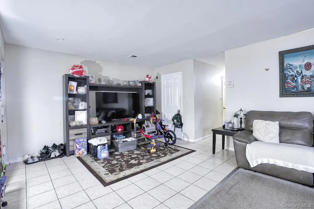 518 Kennedy Drive Spring Valley NY 10977