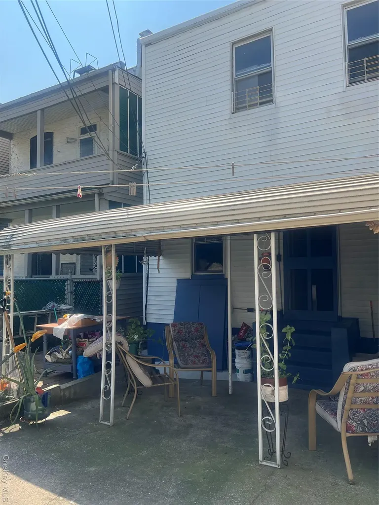 2267 Bruckner Boulevard Bronx NY 10472