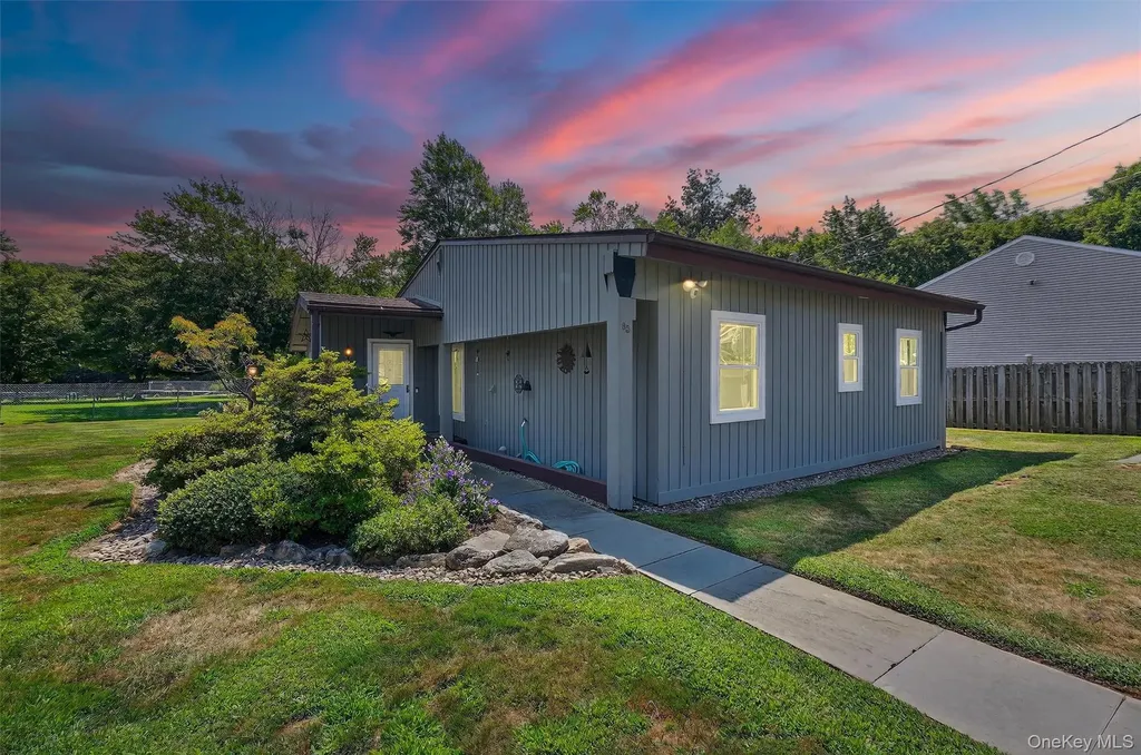 85 Lakeside Road Mahopac NY 10541