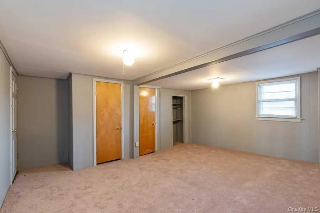 176 Smith Street Poughkeepsie NY 12601