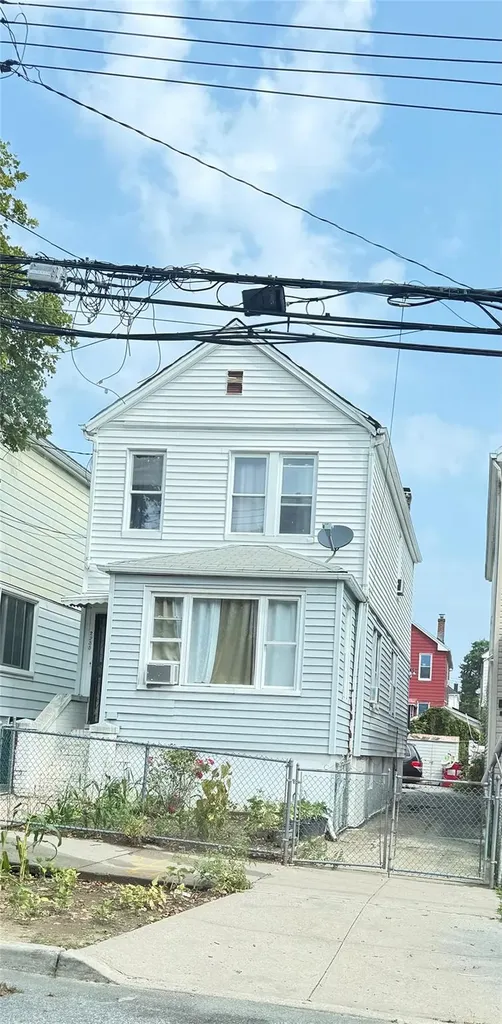 2235 Seward Avenue Bronx NY 10473