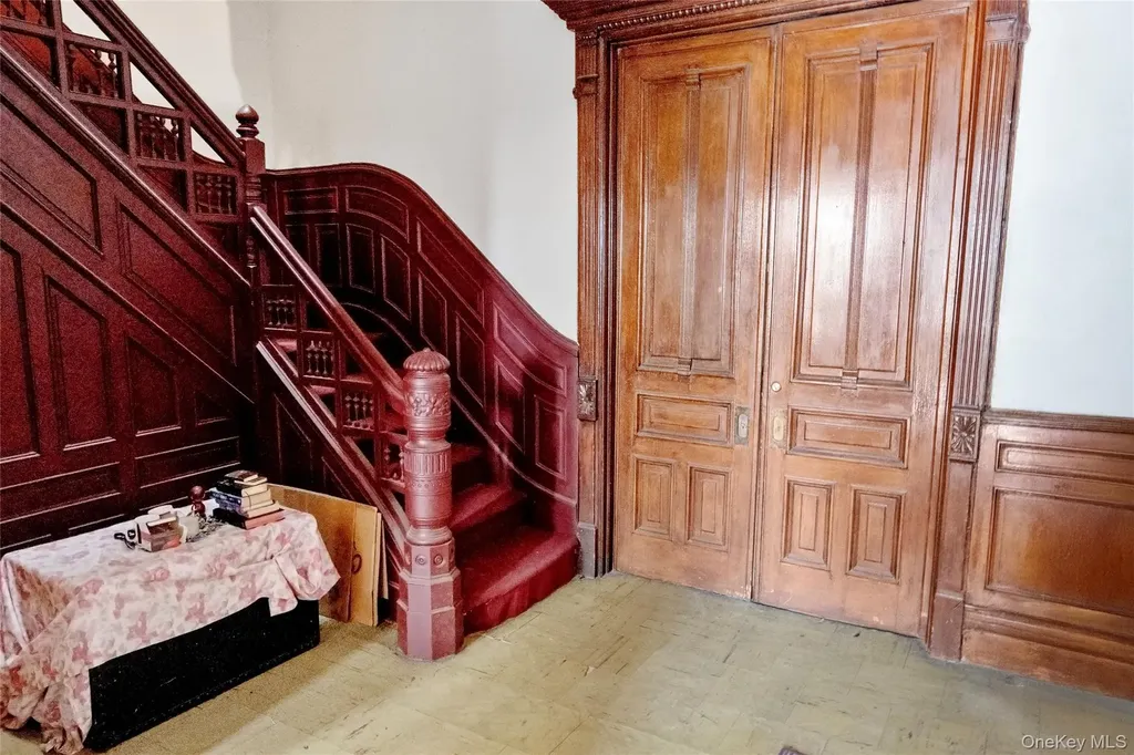 113 Halsey Street Brooklyn NY 11216