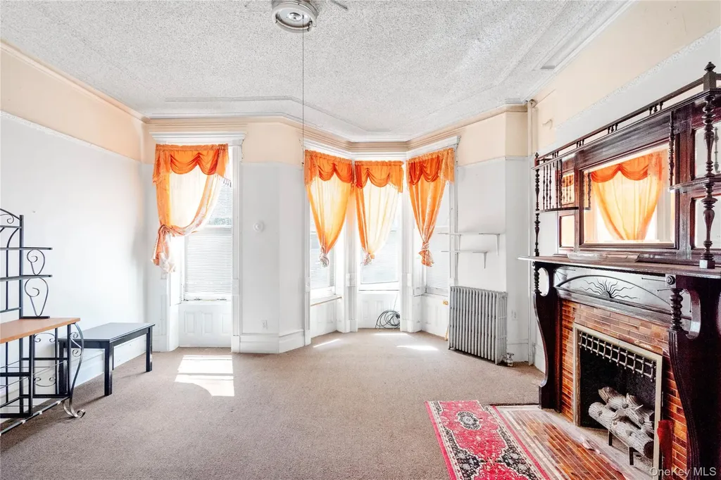 113 Halsey Street Brooklyn NY 11216