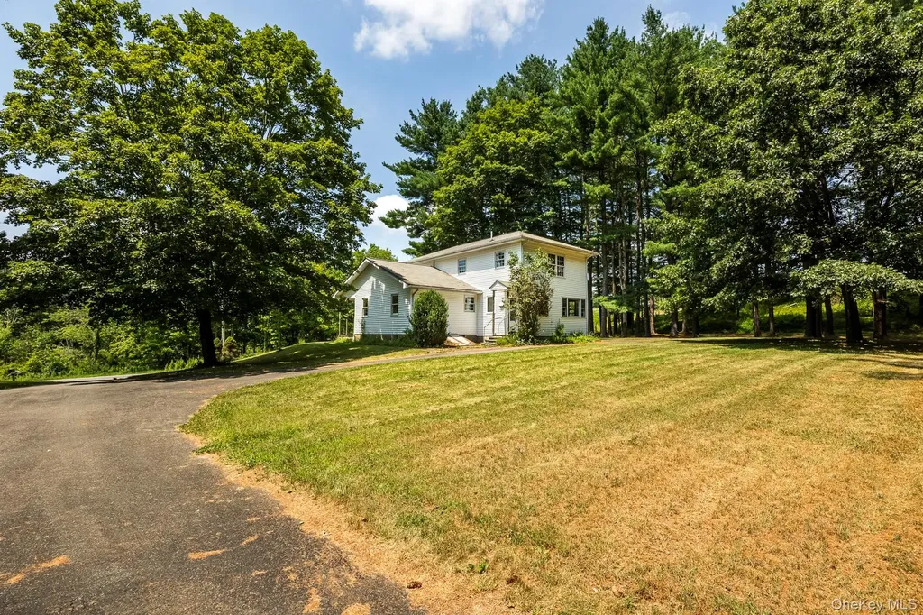 174 County Route 11 Pine Plains NY 12567