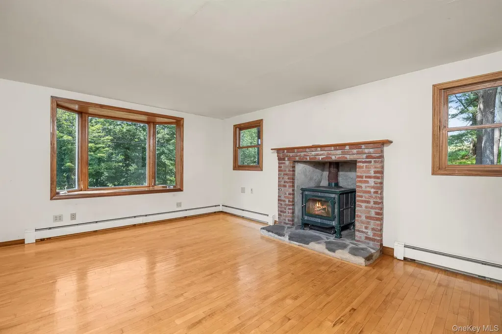174 County Route 11 Pine Plains NY 12567