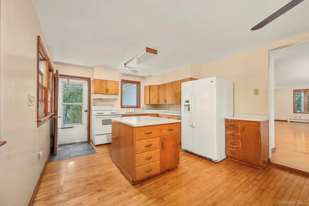 174 County Route 11 Pine Plains NY 12567