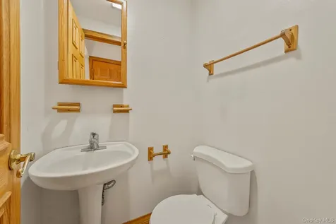174 County Route 11 Pine Plains NY 12567