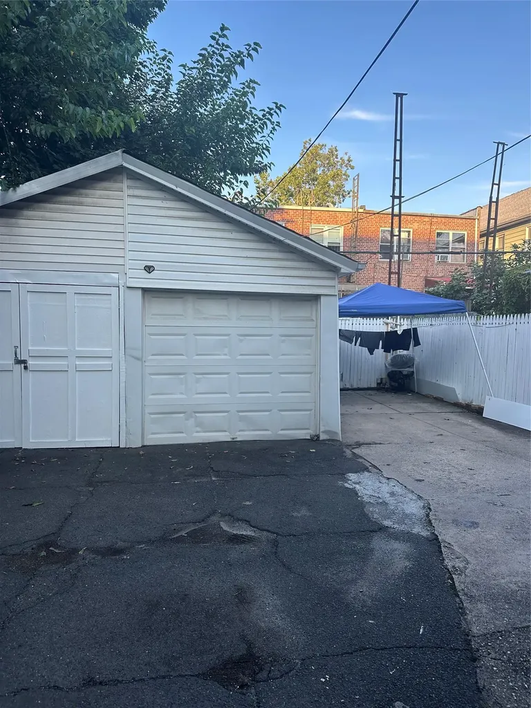 4155 73rd Street Woodside NY 11377