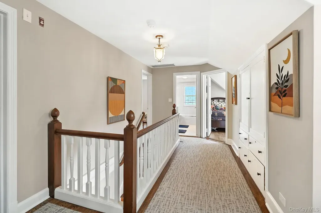 14 Ridgecrest East Scarsdale NY 10583