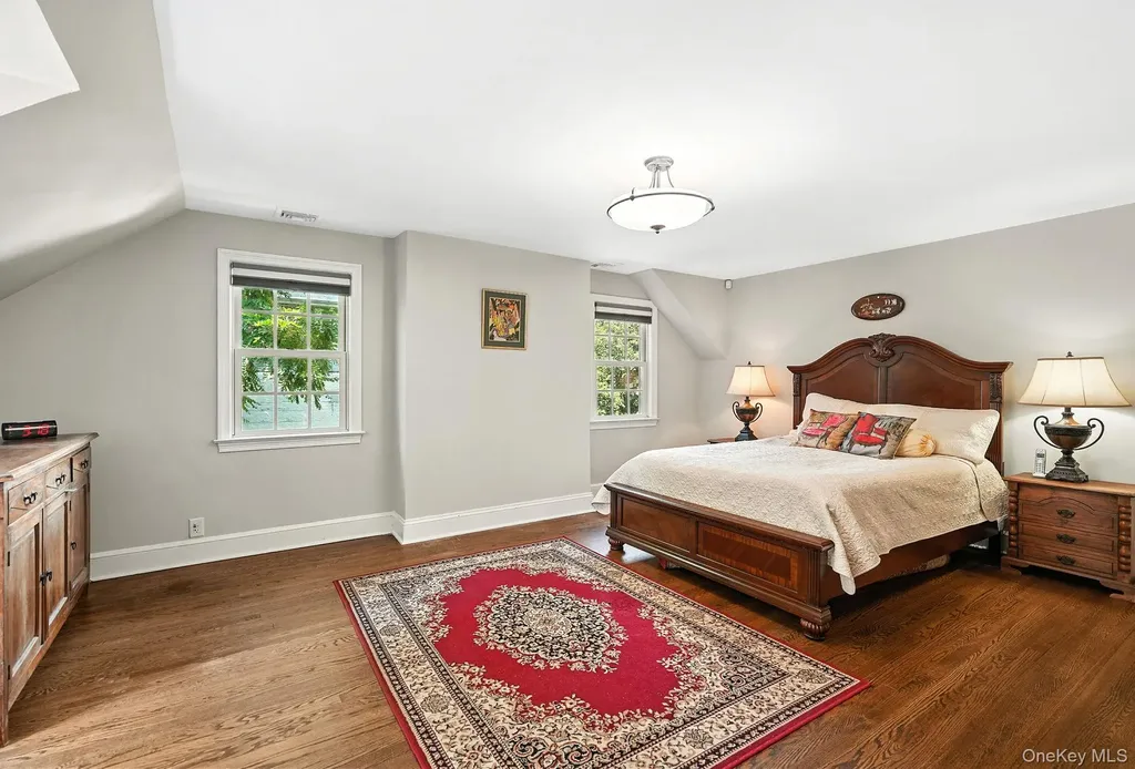 14 Ridgecrest East Scarsdale NY 10583