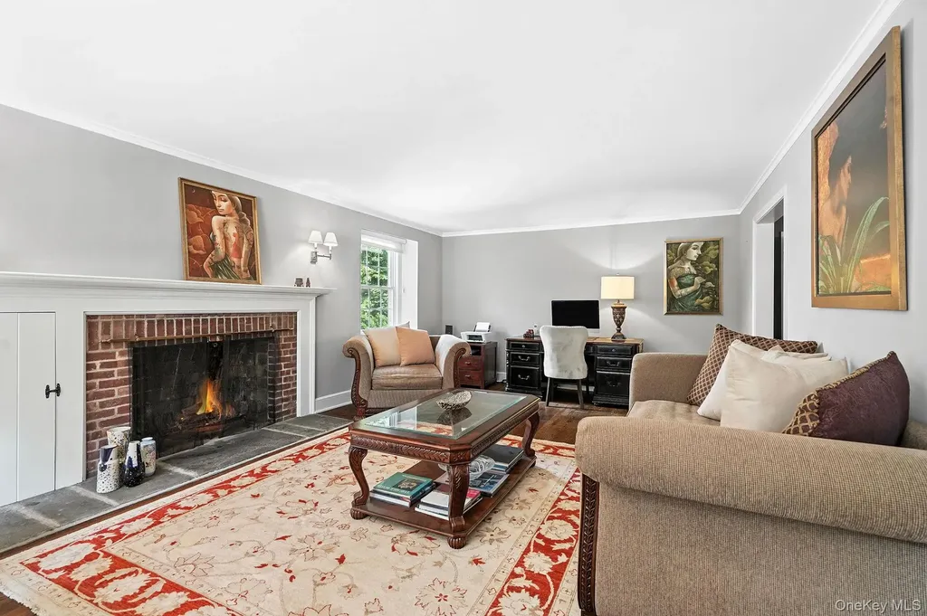 14 Ridgecrest East Scarsdale NY 10583